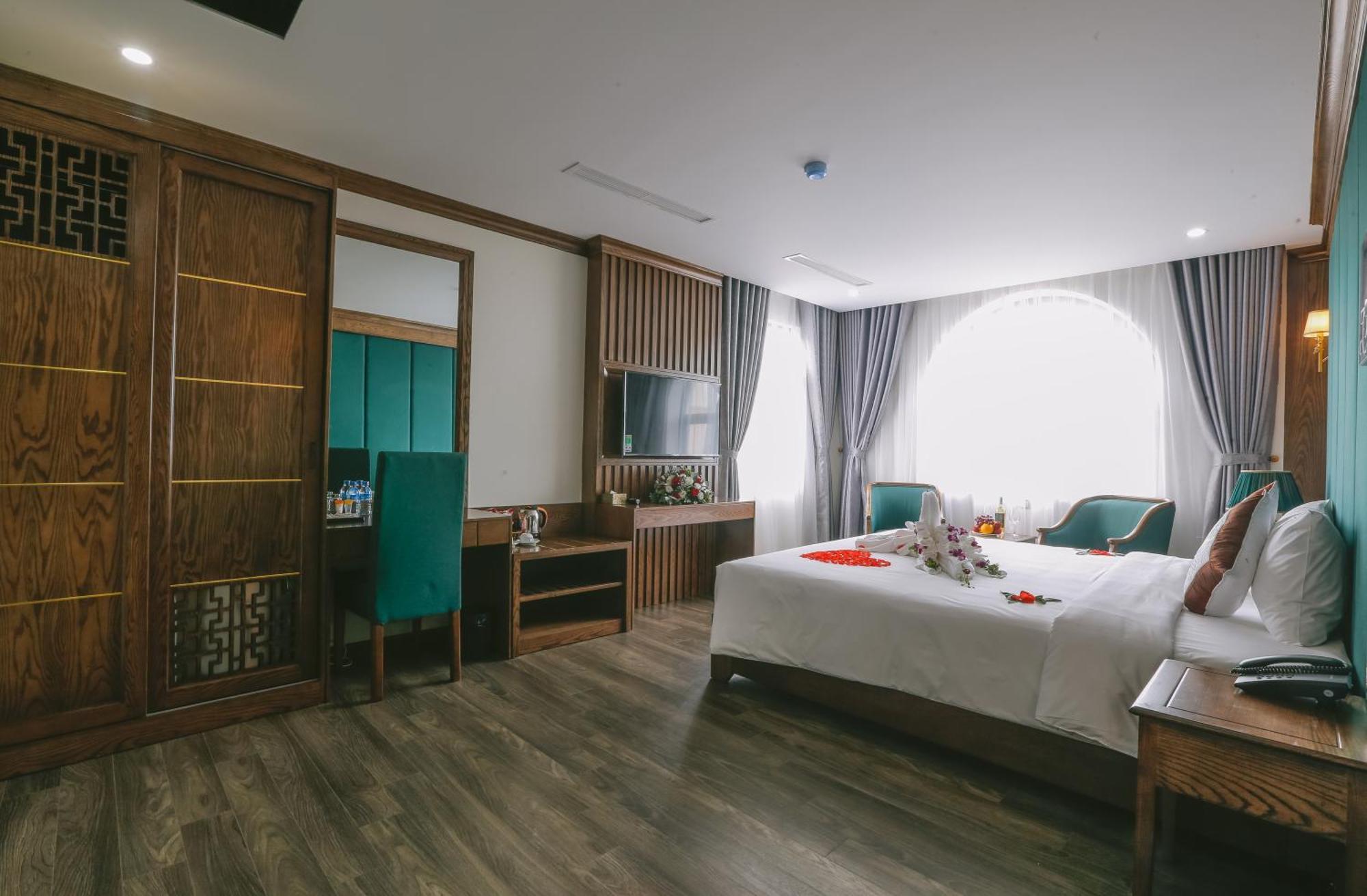 Prosperity Boutique Halong Hotel & Restaurent Ha Long Bagian luar foto