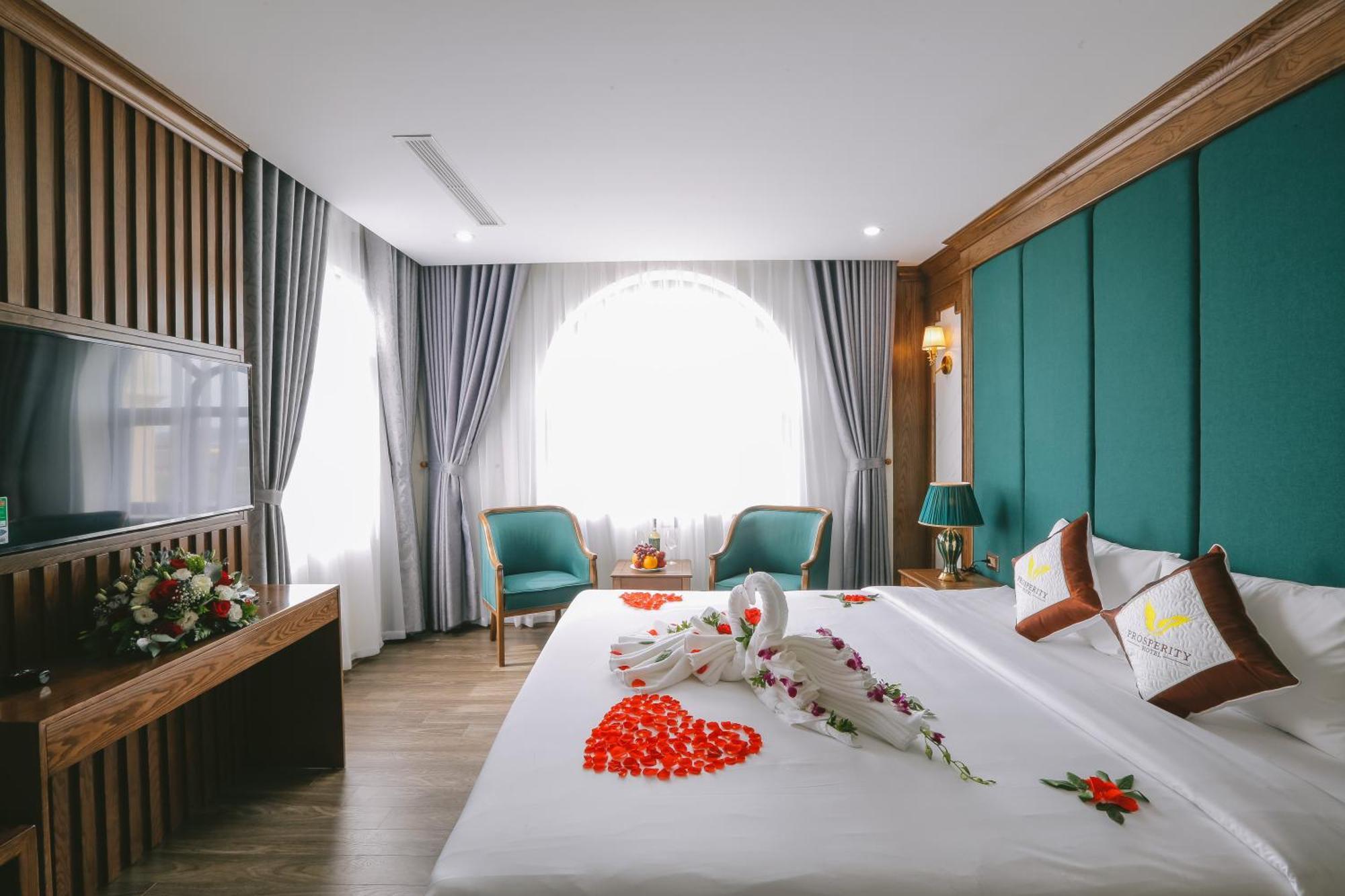 Prosperity Boutique Halong Hotel & Restaurent Ha Long Bagian luar foto