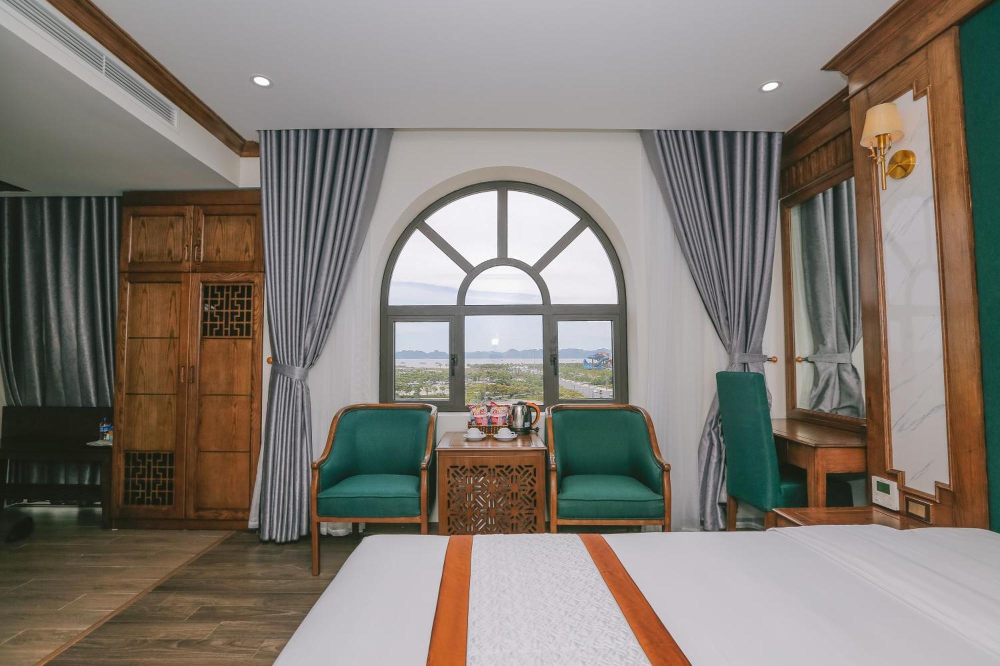 Prosperity Boutique Halong Hotel & Restaurent Ha Long Bagian luar foto